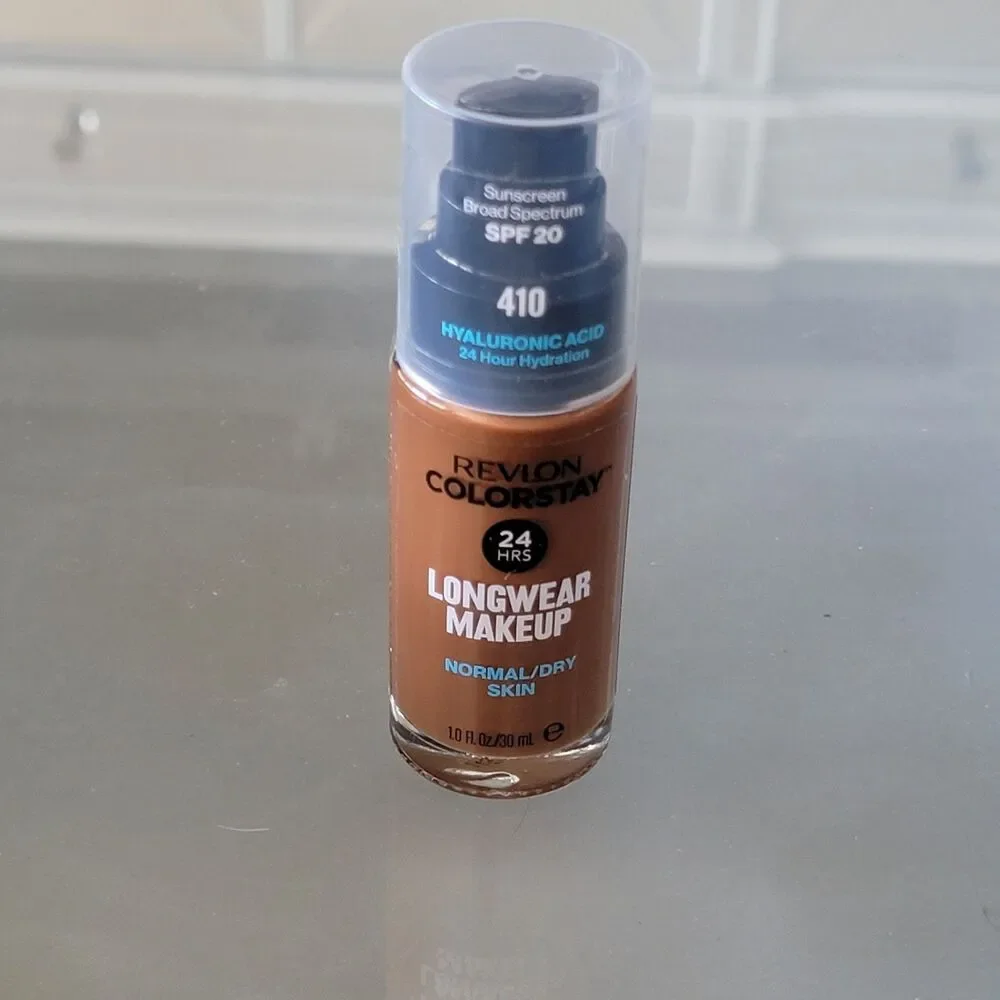 Revlon Colorstay 24HR Foundation Makeup 1Normal/Dry 410 CAPPUCCINO